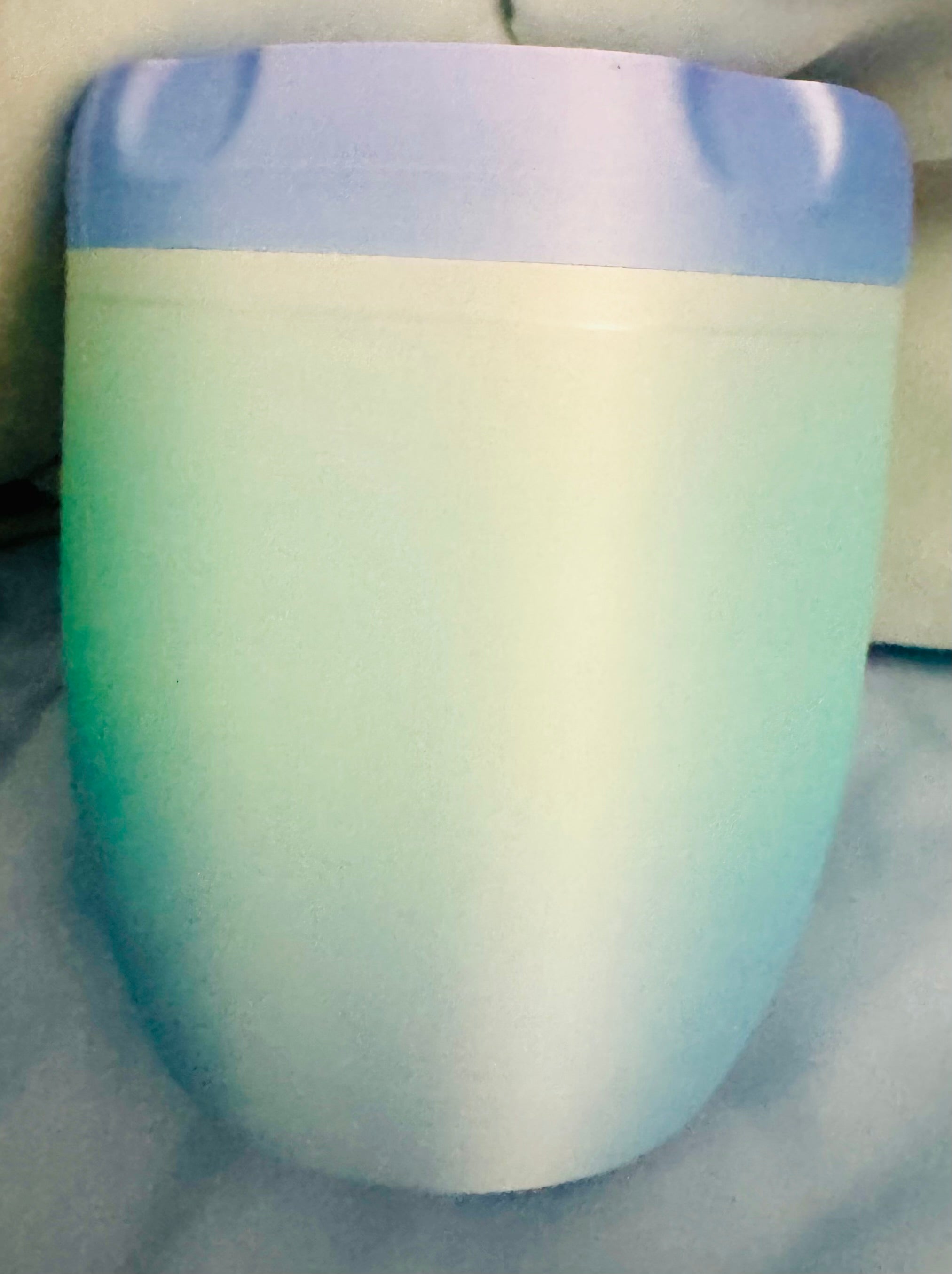 Smell proof container